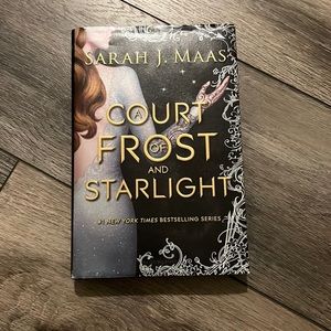 A Court of Frost and Starlight by Sarah J Maas Indigo Exclusive Edition